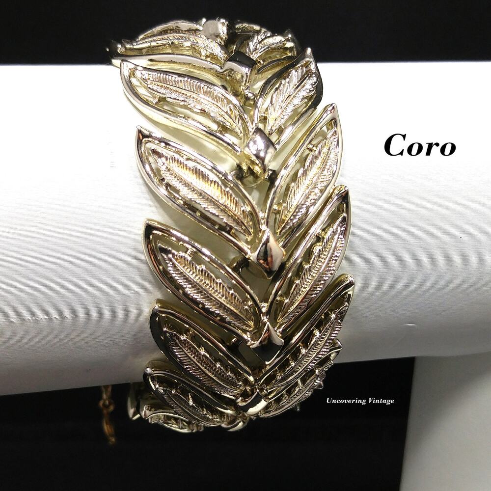 Coro Pegasus Leaves Wide Bracelet, Gold Plated, Safety Chain, 1950s Vintage